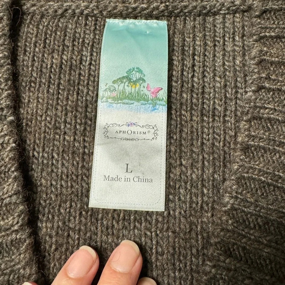 Aphorism Brown V Neck Tunic Length Short Sleeve Sweater Size Large Wool Alpaca - Picture 6 of 6